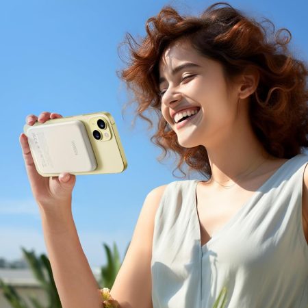 Pin sạc dự phòng 5000mAh Magnetic Wireless Power Bank Ugreen 25207