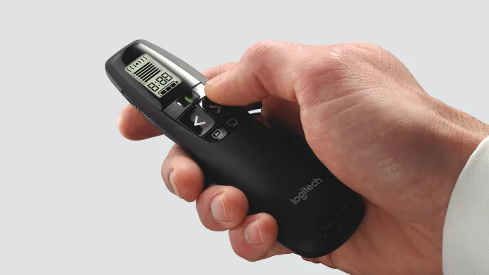 Bút trình chiếu Logitech R800