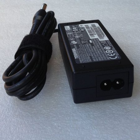 Sạc (Adapter) Laptop Toshiba Satellite A600 U405 U400 U500 U505