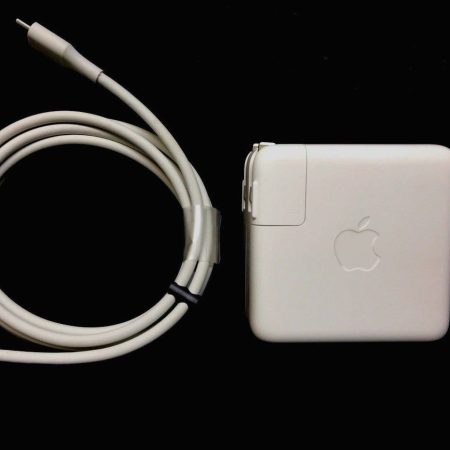 Sạc Macbook Pro MPXT2