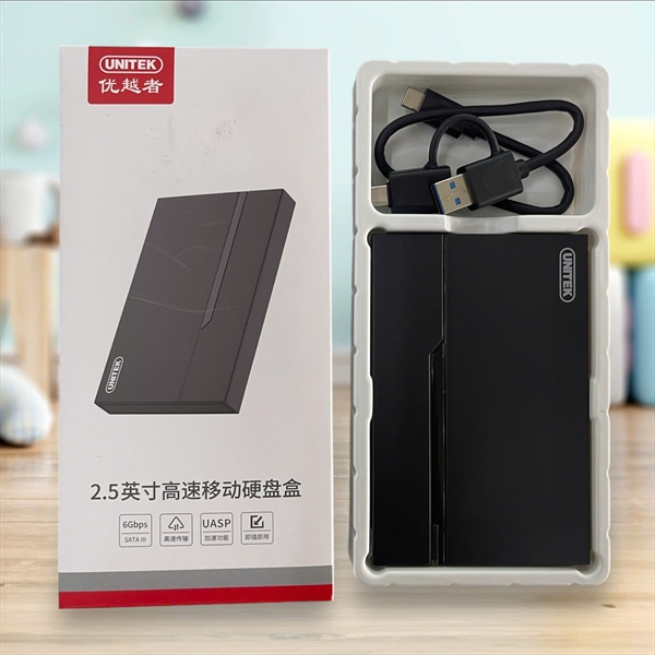 Box ổ cứng Type C 2.5in UNITEK S240A