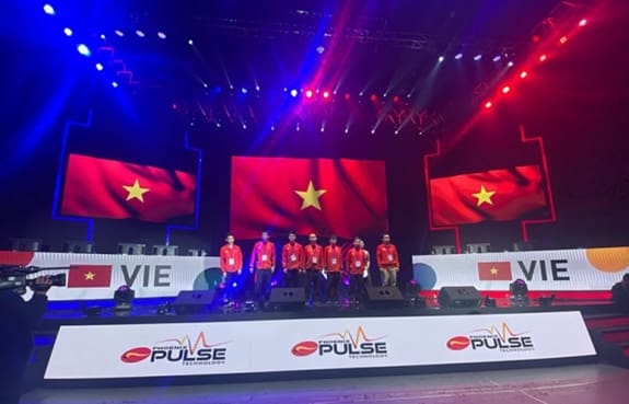 SEA Games 32: Việt Nam có huy chương vàng eSport đầu tiên 2 SEA Games