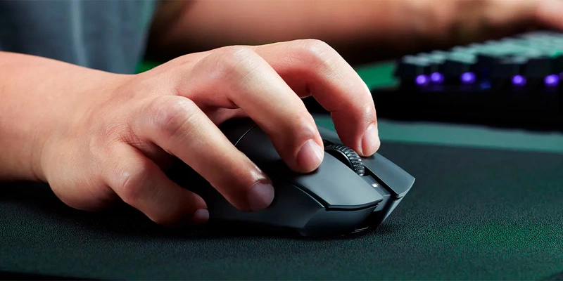 1718941103chuot-gaming-khong-day-razer-deathadder-v3-hyperspeed-03
